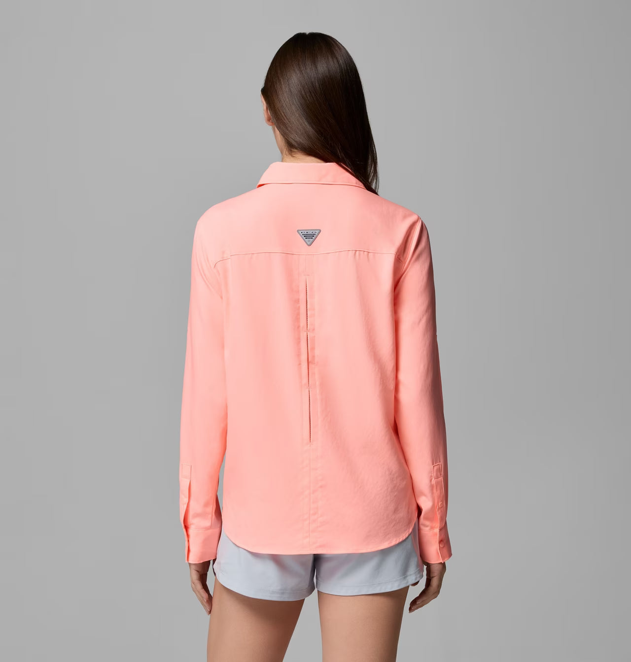Columbia Women's PFG Castback Woven Long Sleeve
