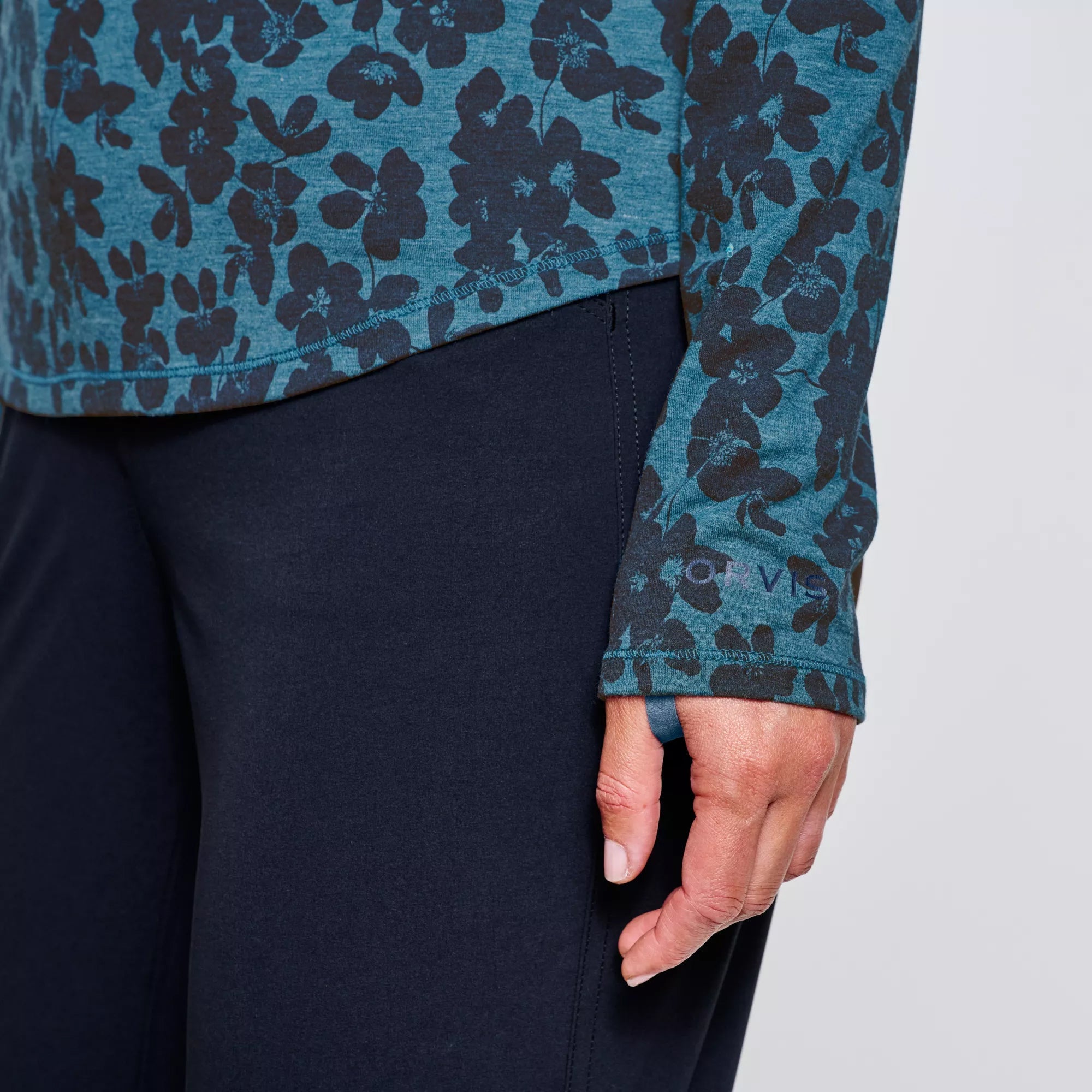 Orvis Women's Dricast Printed 1/4 Zip Blue Lagoon Shadow Floral Image 06