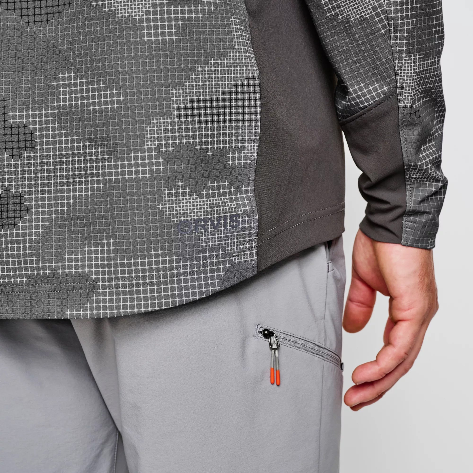 Orvis Men's Pro LT Pullover Steel Camo Image 07