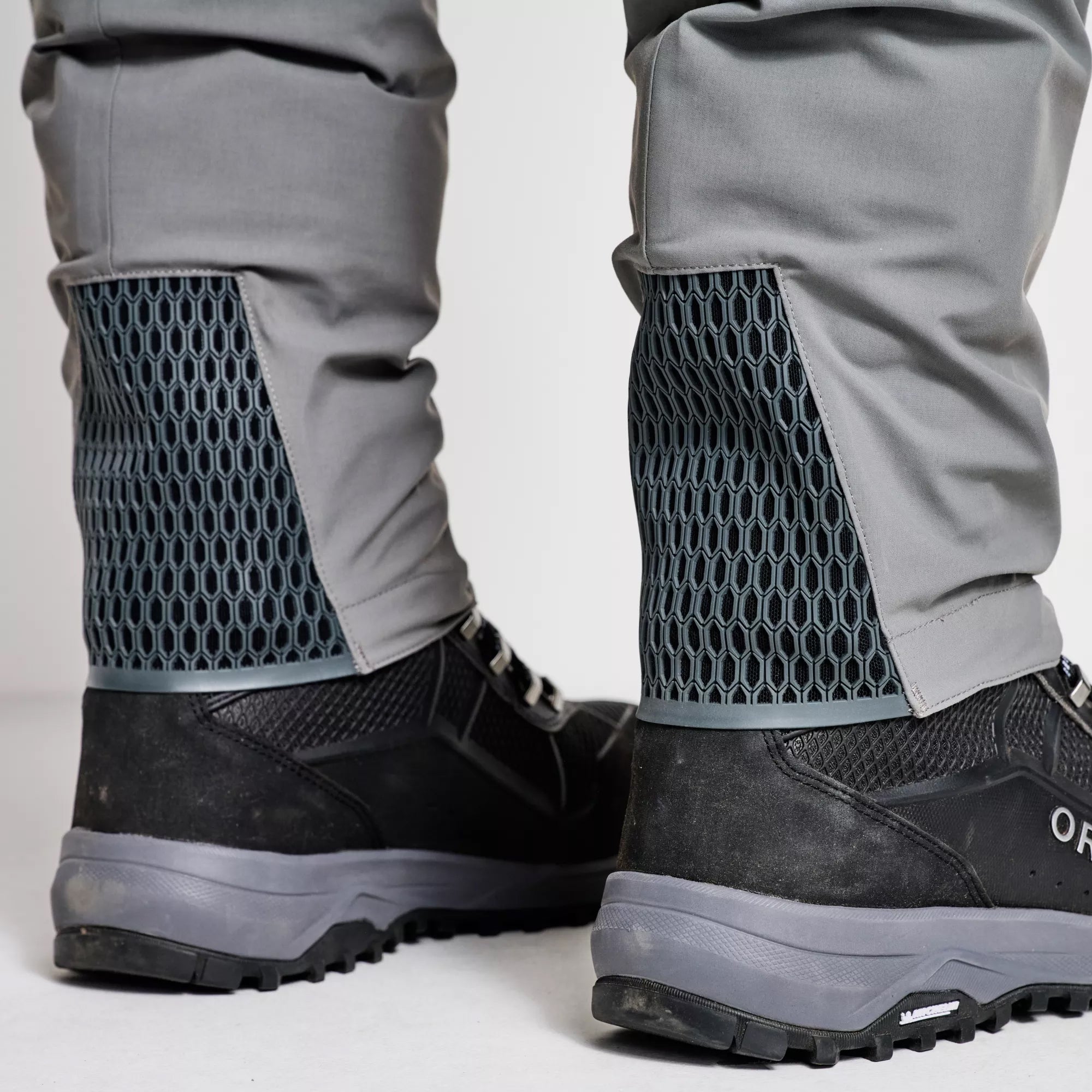 Orvis Men's Pro LT Wader Pant Steel Image 08