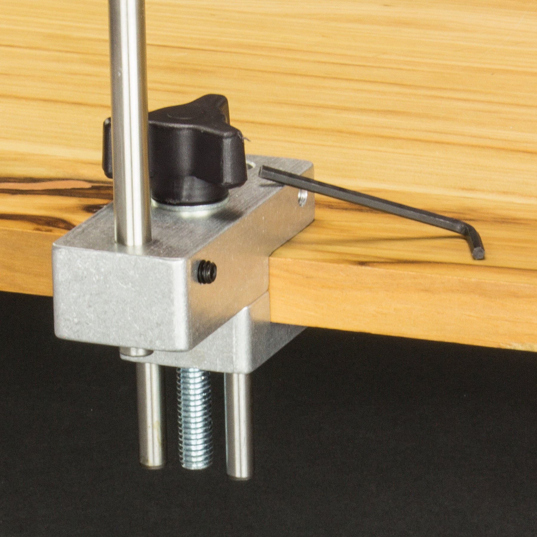 PEAK LIRS Series 3 with C-Clamp and Pedestal Base