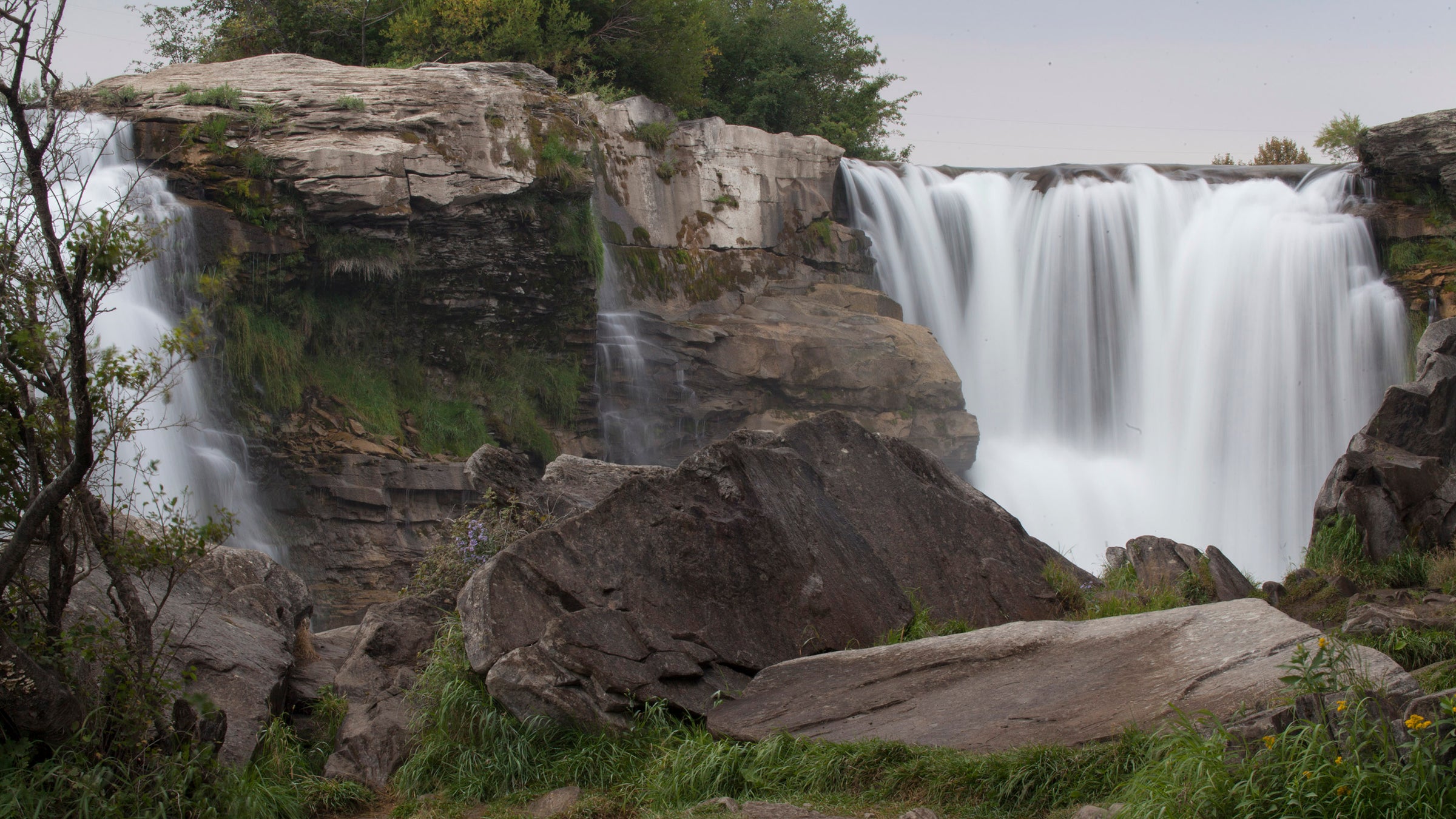 The Crowsnest River – Out Fly Fishing