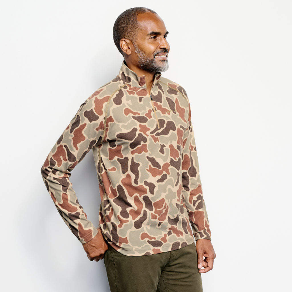 Out Fly Fishing Branded Orvis Men's Drirelease Printed Quarter Zip